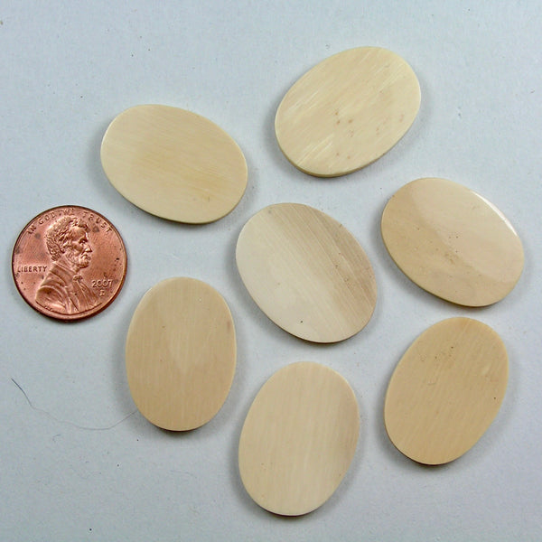 Mammoth Ivory 25mmx18mm Flat oval