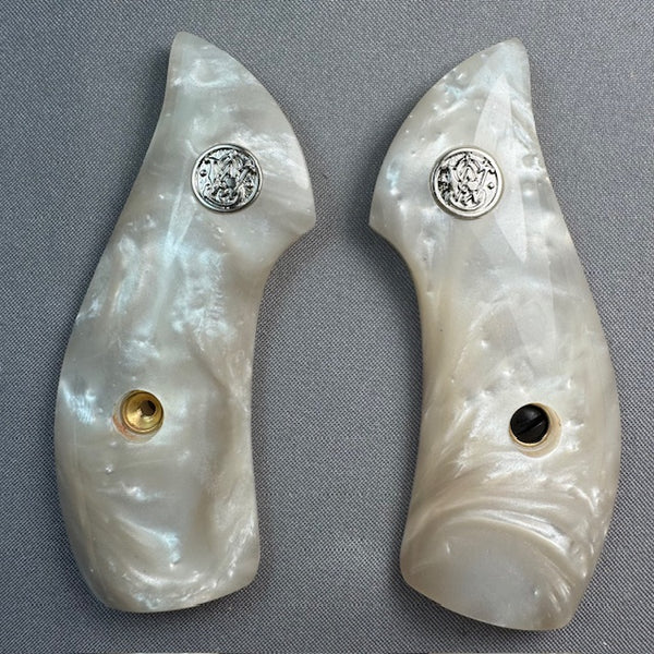S&W J Frame Round Butt simulated Pearl Grips with Medallions