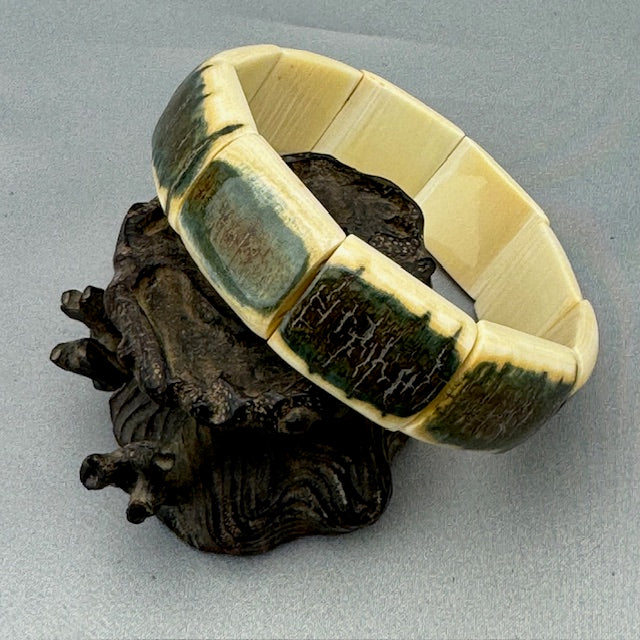 Mammoth Ivory Bark Bracelet 3/4"- 21