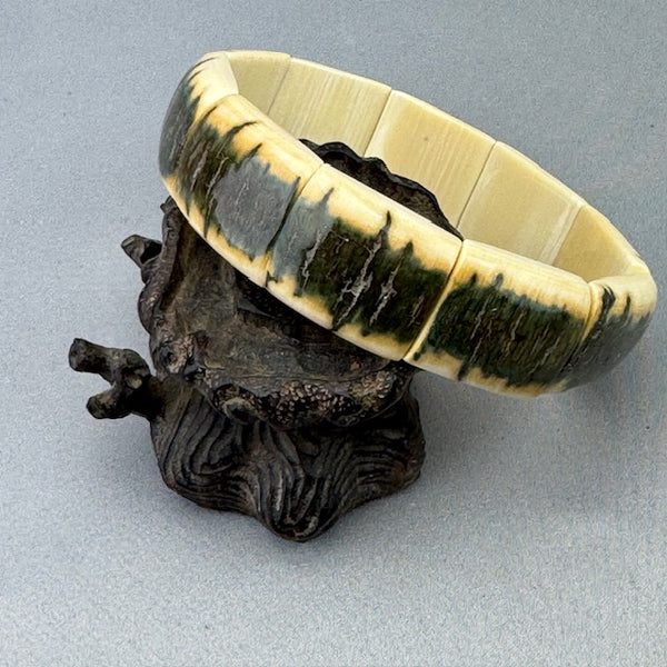 Mammoth Ivory Bark Bracelet 3/4"- 23