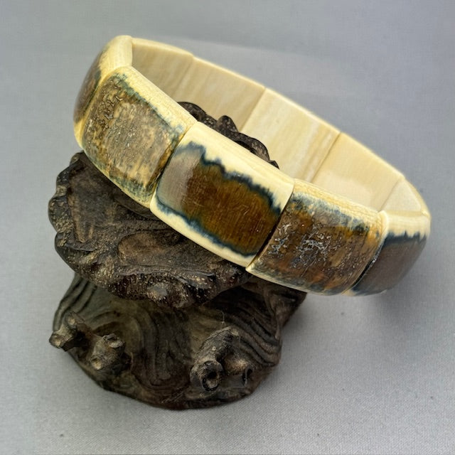 Mammoth Ivory Bark Bracelet 3/4"- 22