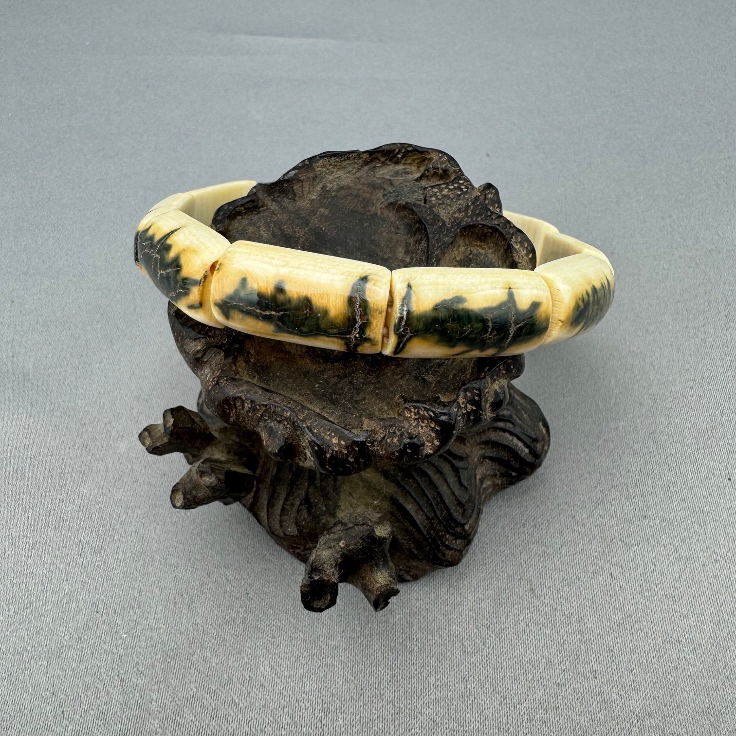 Mammoth Ivory Bark Bracelet 3/8"- 35