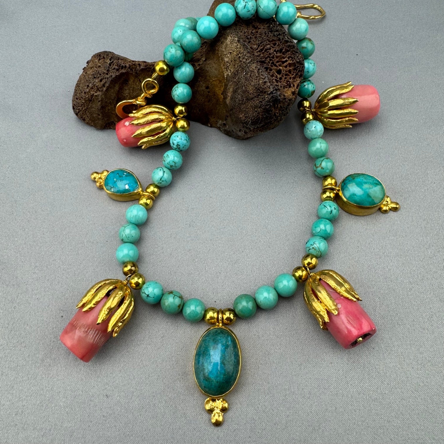Stunning Pink Coral & Turquoise Necklace - 10