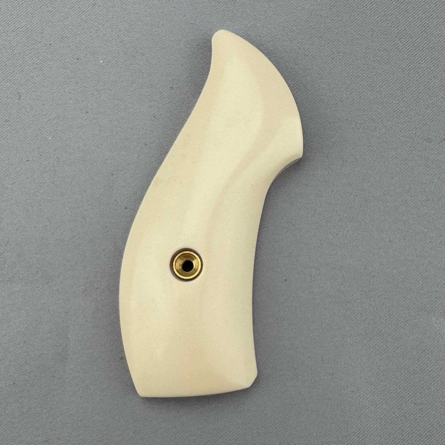 S&W J Frame Round Butt Simulated Ivory Pistol Grips 