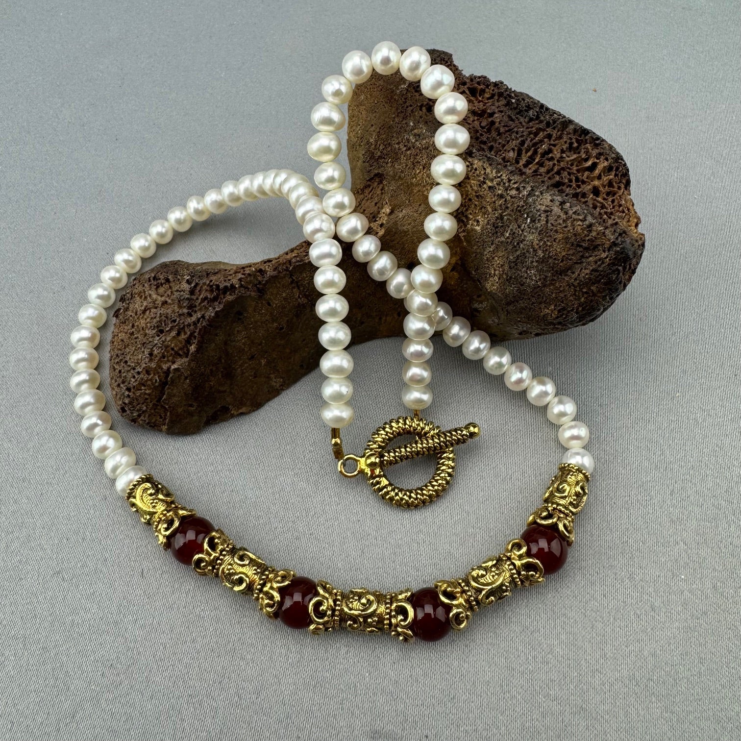 Fresh Water Pearl & Carnelian Necklace - 09